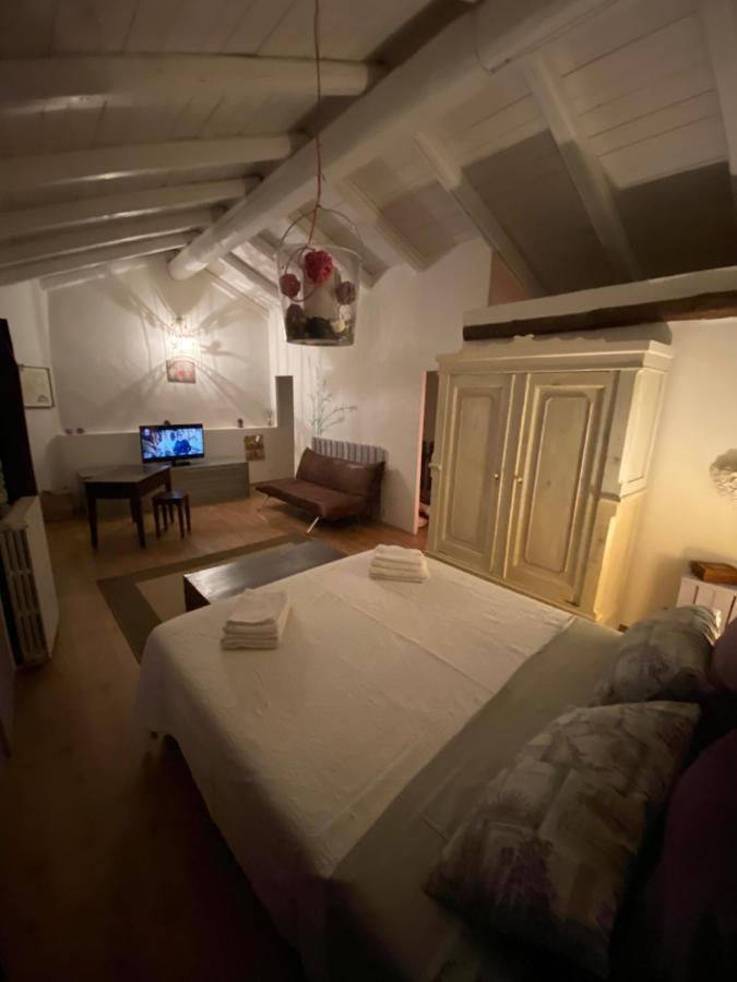 View & Wine Bed & Breakfast Canelli Ngoại thất bức ảnh